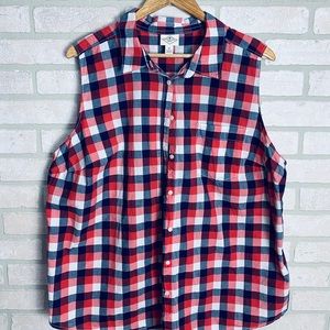 NWOT St. John’s Bay Sleeveless Button Down Shirt
